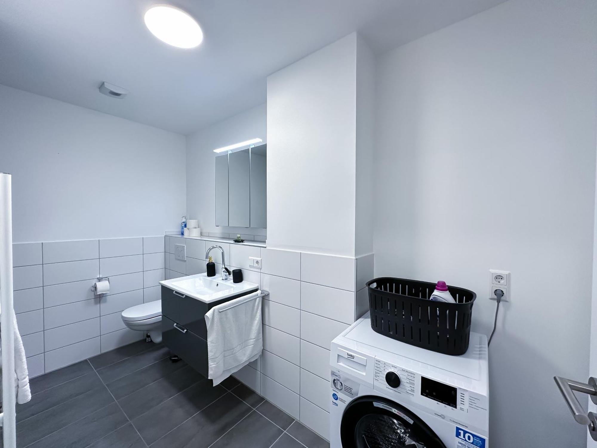 Suite4Me - Balkon I Kueche I Waschmaschine I Mainz-Kostheim Wiesbaden Extérieur photo