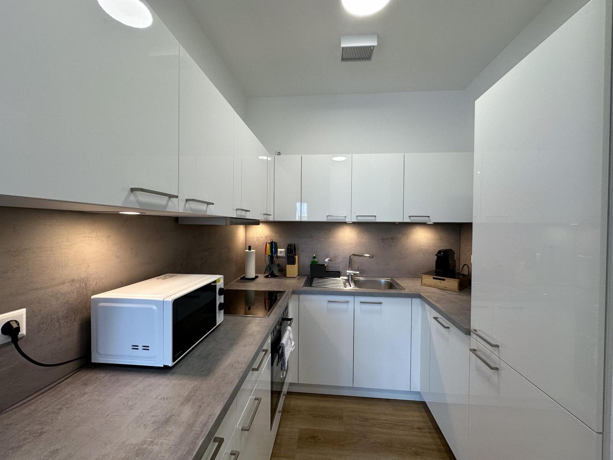 Suite4Me - Balkon I Kueche I Waschmaschine I Mainz-Kostheim Wiesbaden Extérieur photo